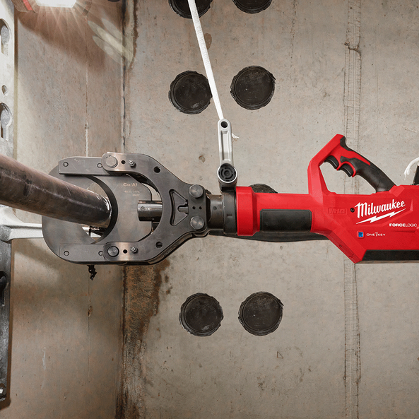 M18™ FORCE LOGIC™ 125mm (5") Underground Cable Cutter w/ Wireless Remote (Tool Only), , hi-res